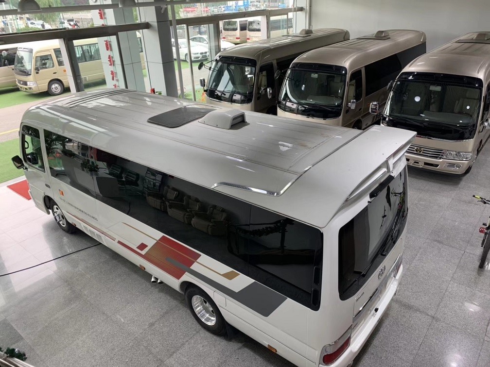 旅居商务房车中型巴士丰田进口考斯特
