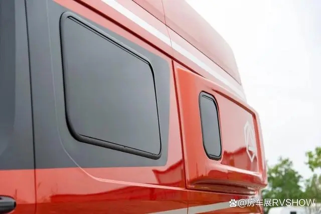 B型房车如何拥有更大空间？来看看这款带盲窗设计的瑞弗启界R600