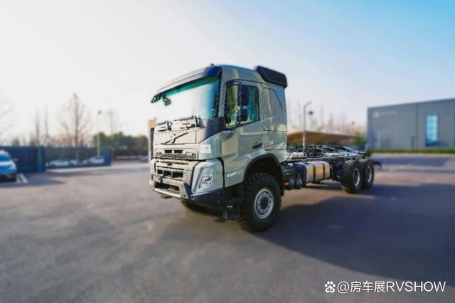 新车爆料：诺马迪森-征途者V 上海房车展首发，B2就能开的A型房车