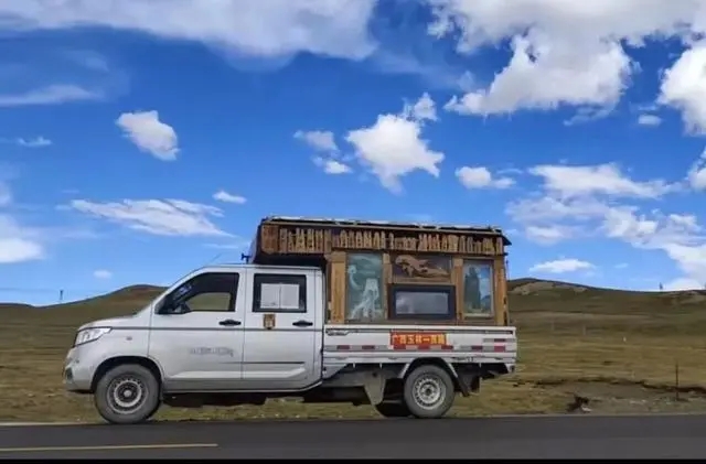 自造房车带父母畅游六省！他下一站：西藏！