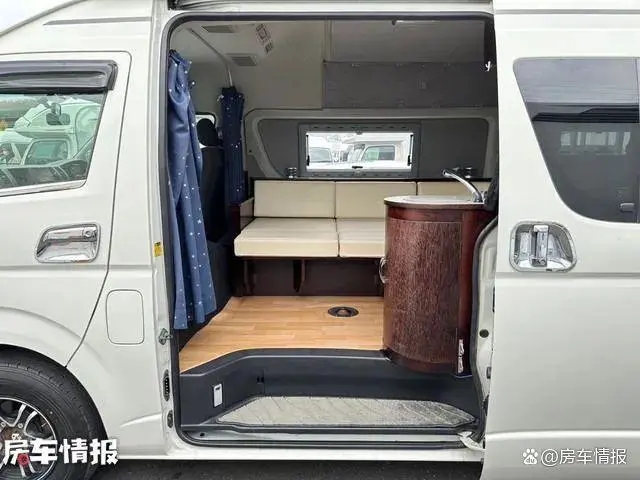 全新丰田海狮房车，面包车外观上班也能开，客厅能当会议室真的绝