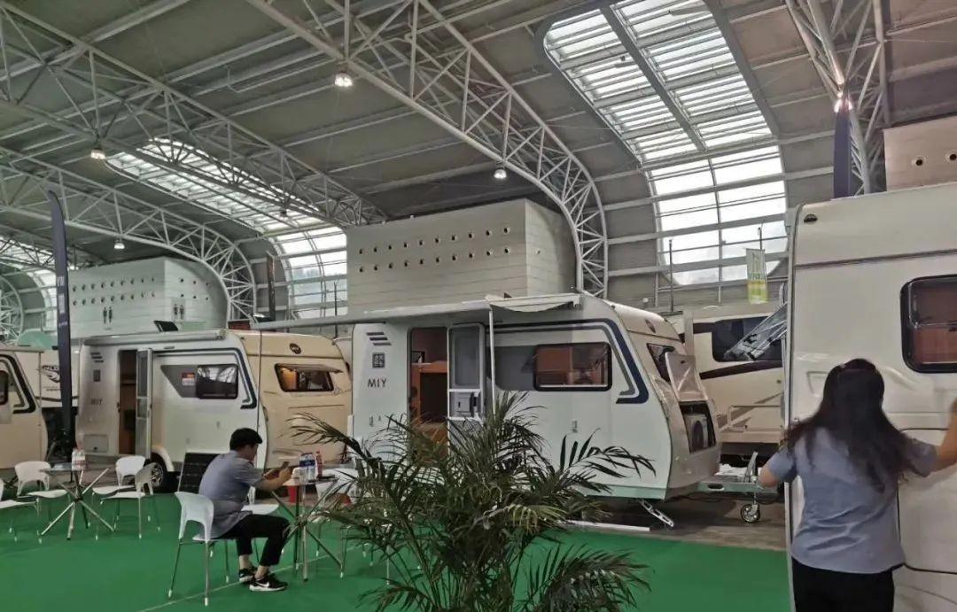上海国际房车展：拖挂房车成为新宠！